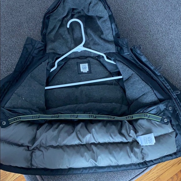 Winter jacket - Picture 3 of 5